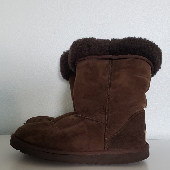 Brown Ugg Classic Tall Boots Size 7 - Picture 3 of 5
